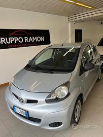 Toyota Aygo 1.0 12V VVT-i 3 porte Sol Connect