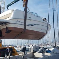 Barca semicabinato Chaparral Signature 240