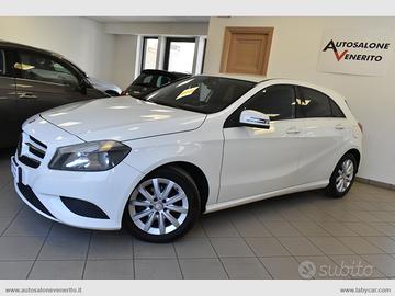 MERCEDES-BENZ A 180 CDI Premium