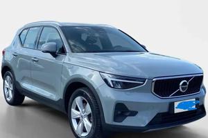 VOLVO XC40 B3 CRE
