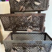 Tre fioriere da balcone