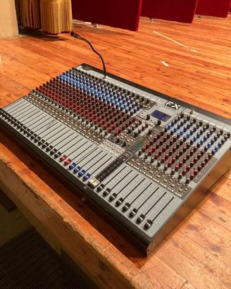 Mixer Peavey FX2 32 canali