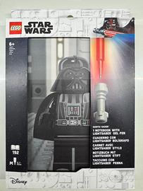 Lego Darth Vader Notebook con penna Lightsaber