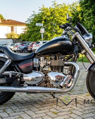 TRIUMPH America 900