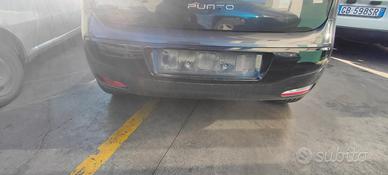 FIAT PUNTO EVO 2011 PARAURTI POSTERIORE