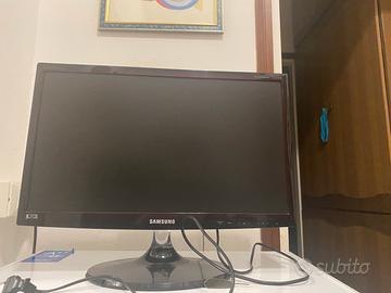 TV Samsung 22” LED