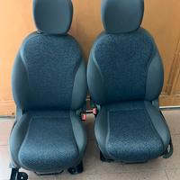 Tappezzeria Lancia Ypsilon anno 2020 con pannelli