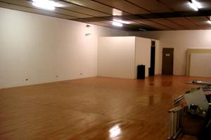 Magazzino libero 250 mq