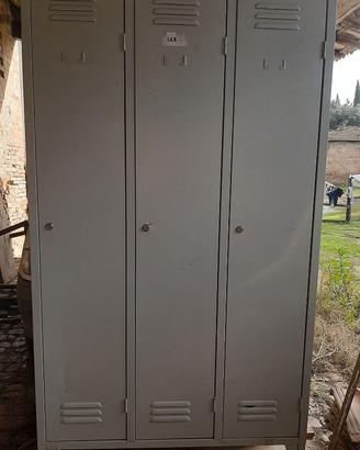 armadio in ferro