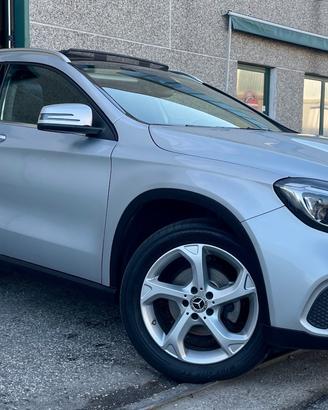 MERCEDES-BENZ GLA 180 1.6 PREMIUM 122CV - FULL LED