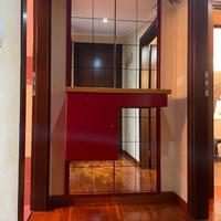 Mobile ingresso con specchi componibili