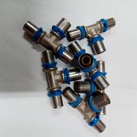 raccordi a T 16x18x16 x  tubo multistrato a press