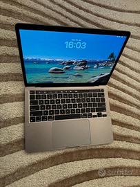 Apple MacBook Pro 13" (M2)