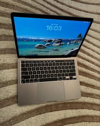 Apple MacBook Pro 13" (M2)
