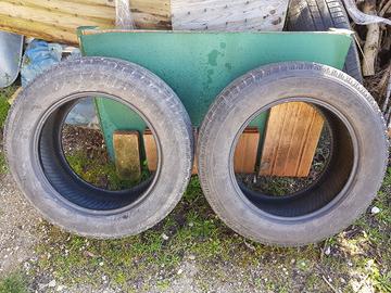 2 Gomme termiche Pirelli