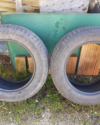 2 Gomme termiche Pirelli