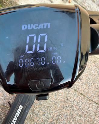 Monopattino Ducati PRO III R