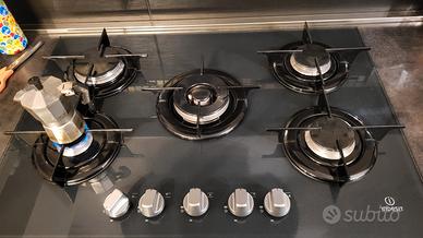 piano cottura 5 fuochi indesit