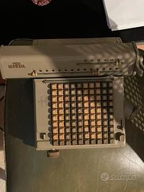 Calcolatrice meccanica Numeria Lagomarsino