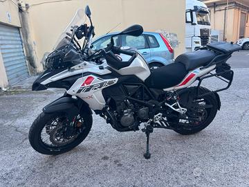 Benelli TRK 502x
