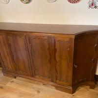 Credenza scantonata