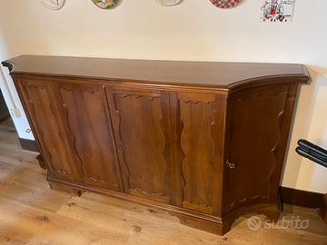 Credenza scantonata