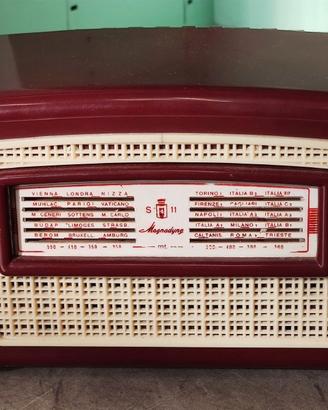 Radio a valvole Magnadyne anni '50 FUNZIONANTE
