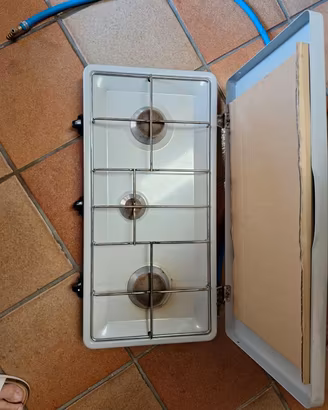 fornello gas campeggio