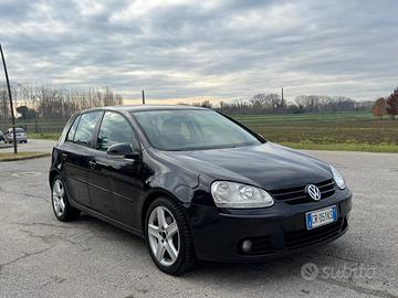 Volkswagen golf 5