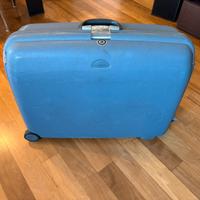 Valigia rigida Samsonite due ruote
