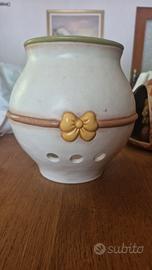 vaso con coperchio