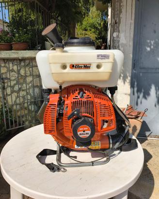 ATOMIZZATORE A SPALLA OLEO-MAC MB800