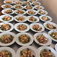 Aiuto Cuoco E Addetto al Scarico e Carico