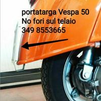 Porta Targa Vespa 50 senza forare il Telaio 