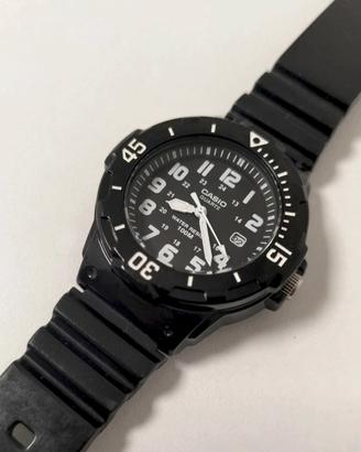 Casio LRW200H Orologio Nero Water Resistent