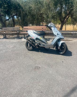 malaguti f12