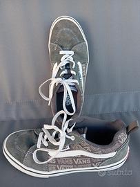 Scarpe donna Vans grigie con dettagli bianchi 
