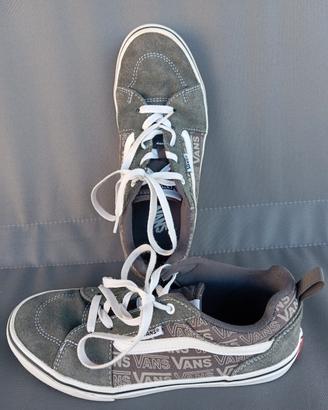 Scarpe donna Vans grigie con dettagli bianchi 