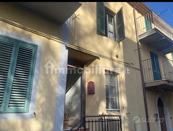 Terratetto semproniano 80 m2