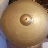 ride zildjian 22" con rivetti 