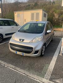 Peugeot 107 Euro5b benz 5p adatta ai neopatentati