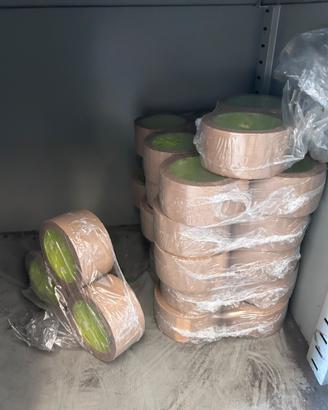 Scotch e pellicola nuovi