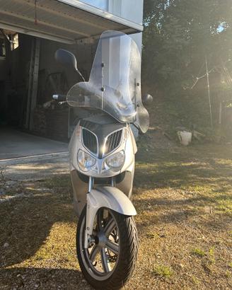 Scooter Aprilia Sportcity 125
