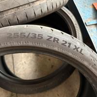Gomme usate 255/35/21