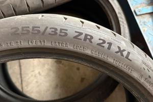 Gomme usate 255/35/21