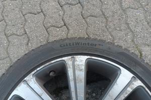 Gomme Complete di cerchi in lega 
