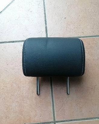 Poggiatesta posteriore Toyota auris hybrid touring