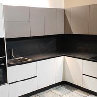 cucina angolo l.315 cm x l.184 cm completa di elet