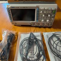 Rigol DS1054Z Oscilloscopio