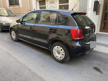 Auto Volkswagen Polo